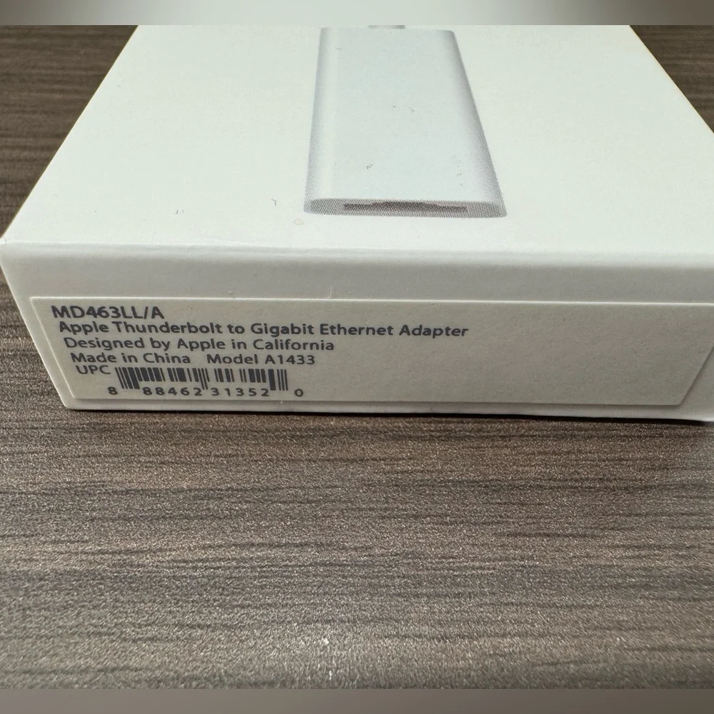 Apple Thunderbolt to Gigabit Ethernet Adaptor